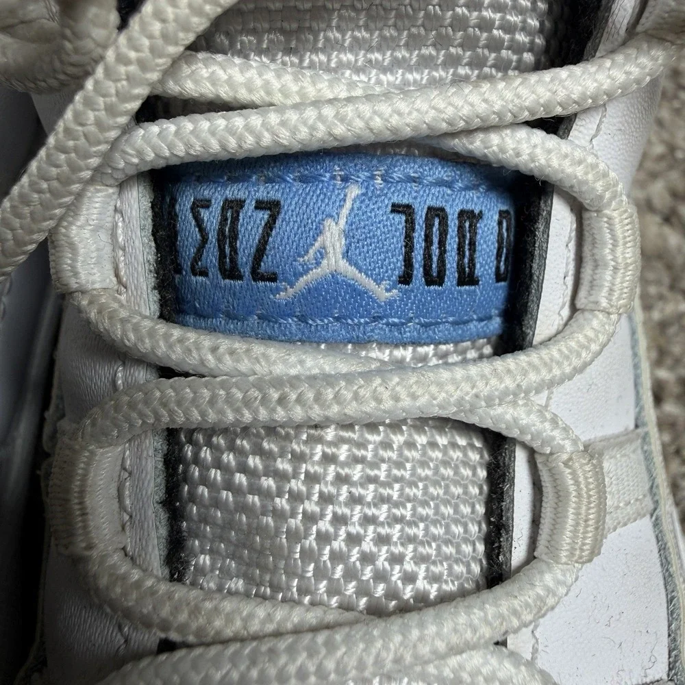 Jordan 11 Retro Shoes Toddler Size 10C White Legend Blue Sneakers 378040-104